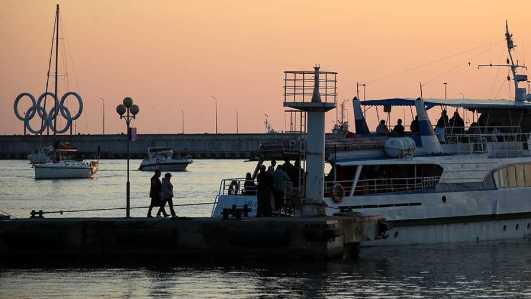 Морской порт Сочи