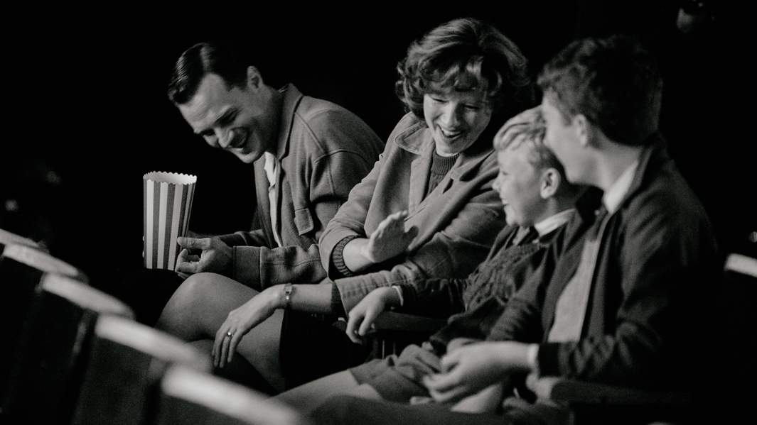 Кадр фильма «Белфаст»