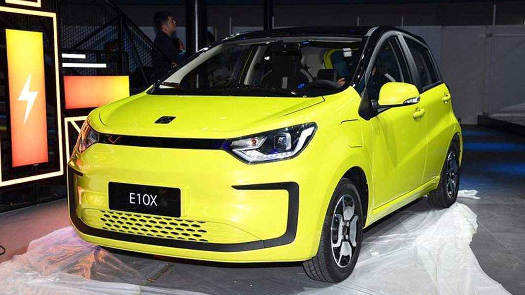 Китайский электромобиль Sehol e10х