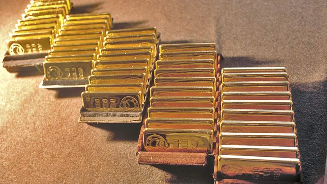 золотые слитки