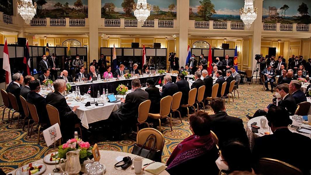 Лидеры АСЕАН и представители бизнеса США