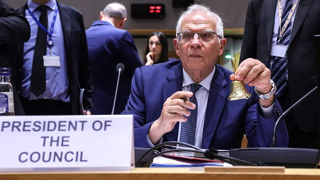 Верховный представитель Европейского союза по иностранным делам и политике безопасности Жозеп Боррель во время встречи главы МИД ЕС в Брюсселе