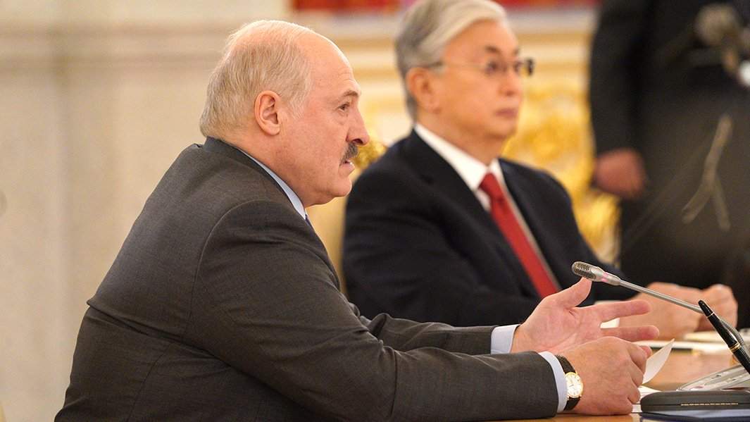 Лукашенко спокойно отнесся к отказу Пашиняна приехать на саммит ОДКБ в Минск