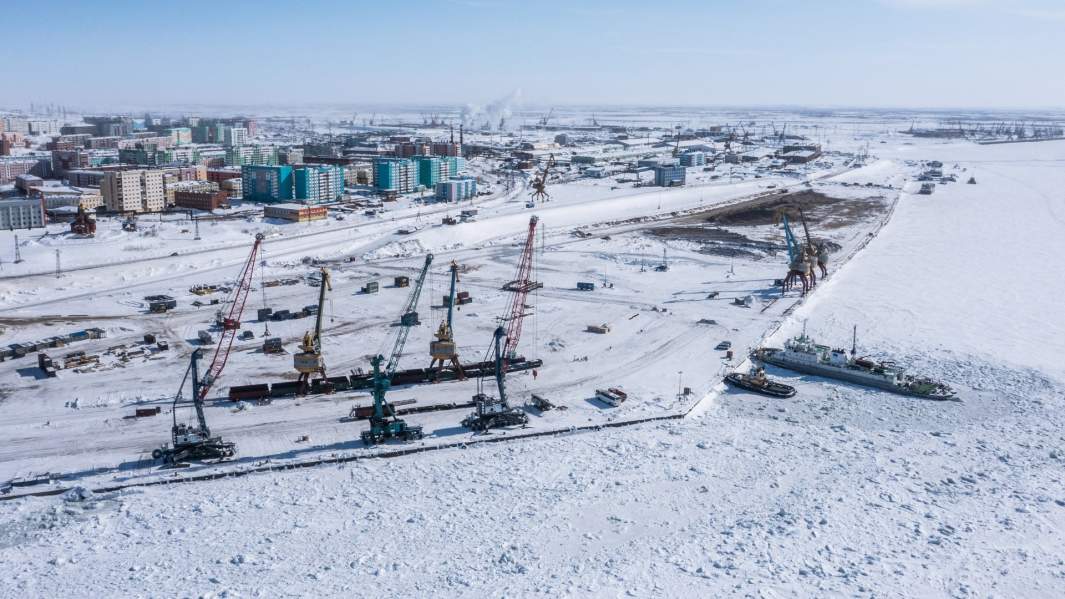 Дудинка - самый северный международный морской порт в России