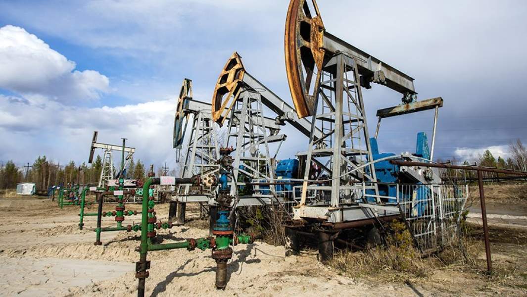 Нефтяные качалки на Западно-Сургутском месторождении