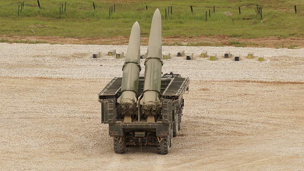 Оперативно-тактический ракетный комплекс «Искандер»