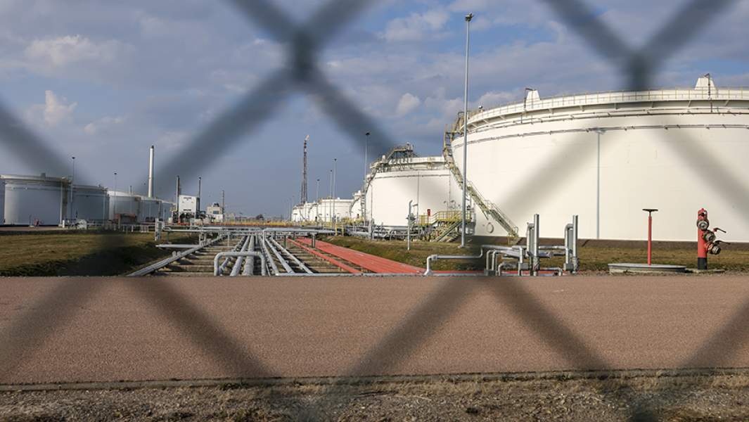 Нефтехранилище