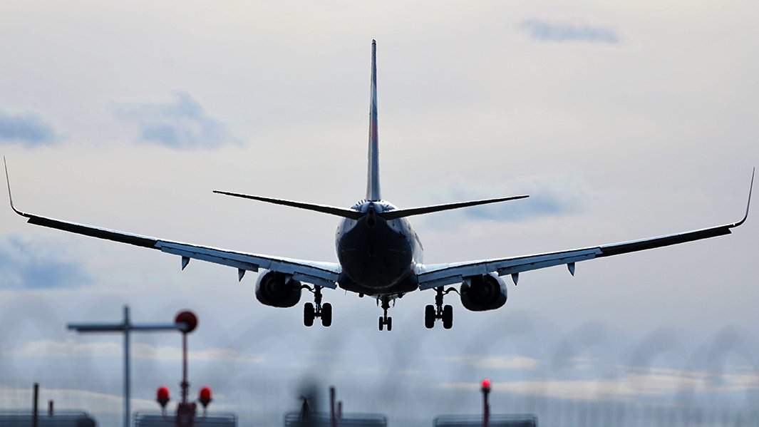 Взлет самолета