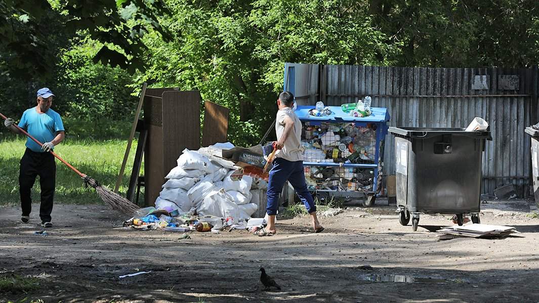 мусорный бак