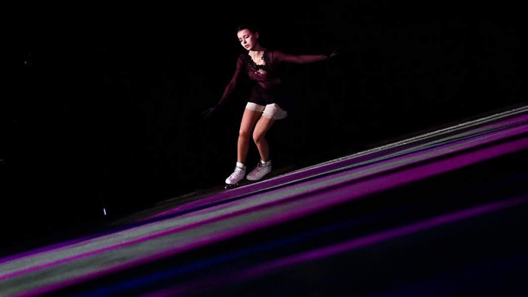 Фигуристка Анна Щербакова выступает на гала-концерте проекта Первого канала «Ледниковый период» во Дворце спорта «Лужники» в Москве. Гала-концерт посвящен юбилею легендарного тренера в мире фигурного катания Татьяне Тарасовой