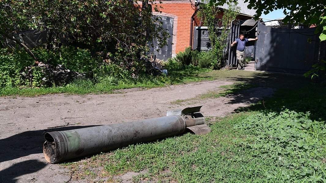 Хвостовая часть ракеты украинской реактивной системы залпового огня «Ураган»