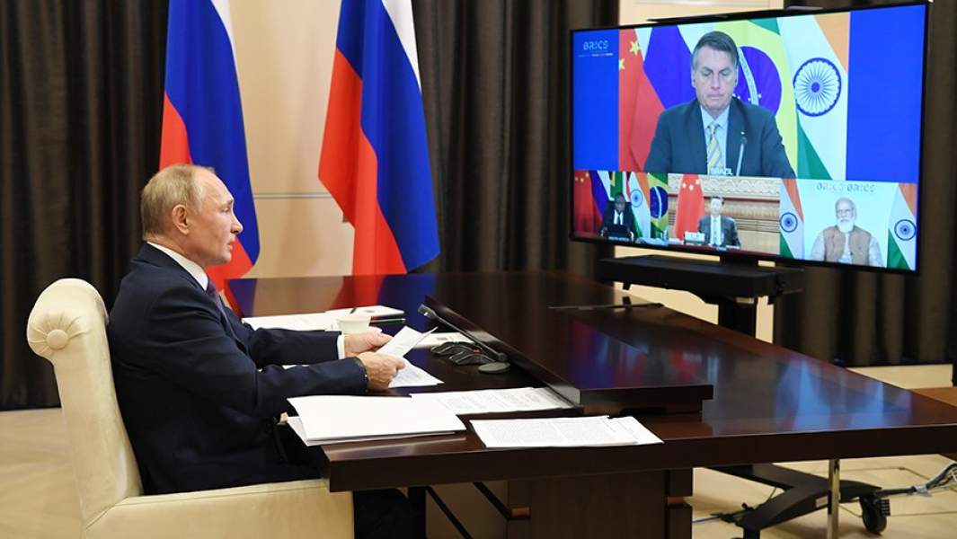 Президент РФ Владимир Путин в Ново-Огарево во время участия в XII саммите БРИКС в режиме видеоконференции. 2020 год
