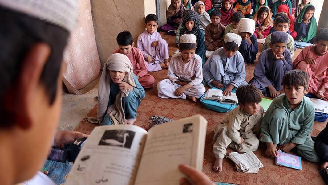 Занятия в школе в Кабуле