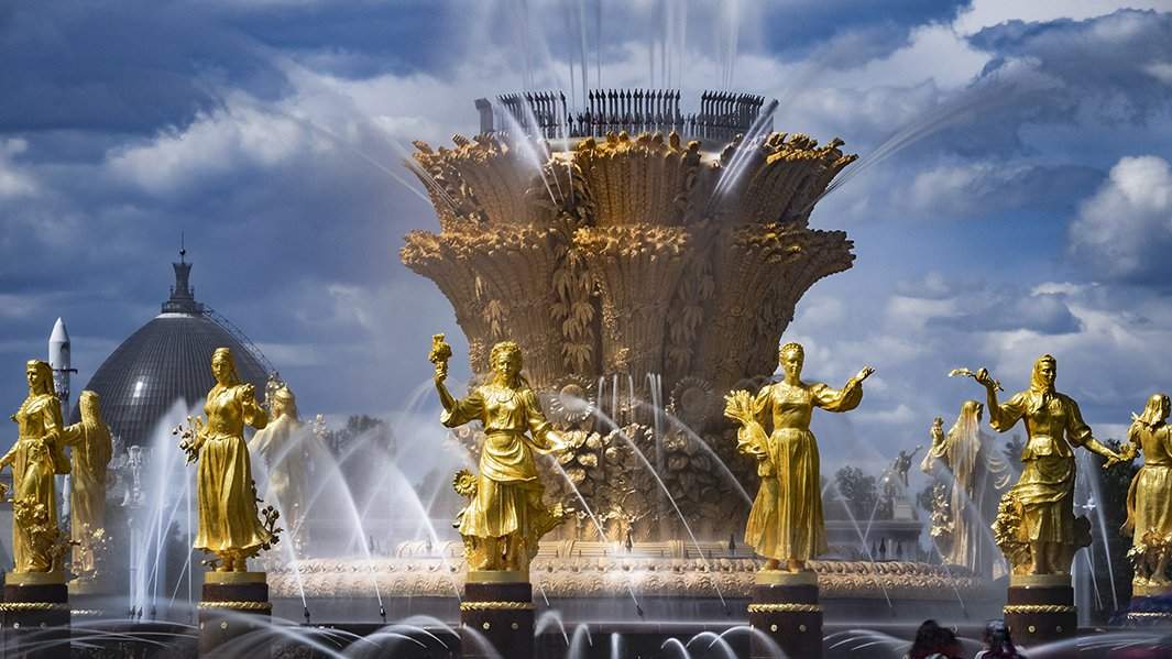 фонтан "дружба народов" на вднх