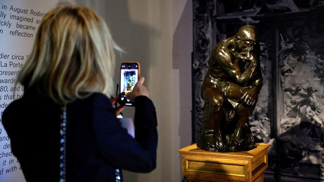 Скульптура Огюста Родена «Мыслитель»