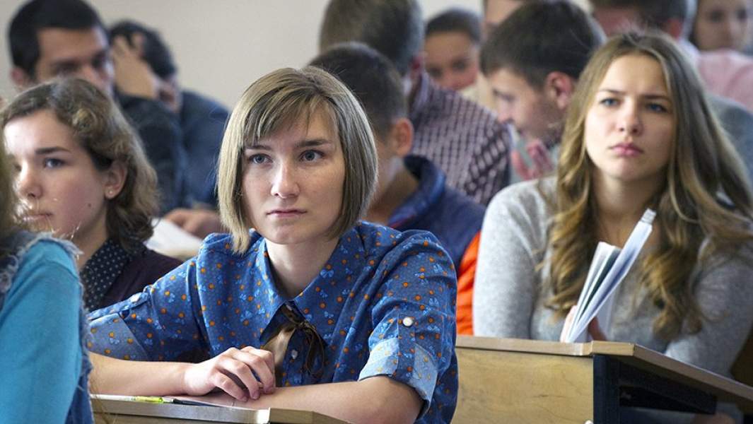 Студенты во время обучения