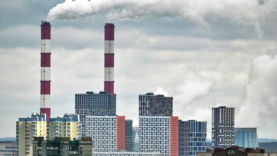 Трубы ТЭЦ-26 в Москве