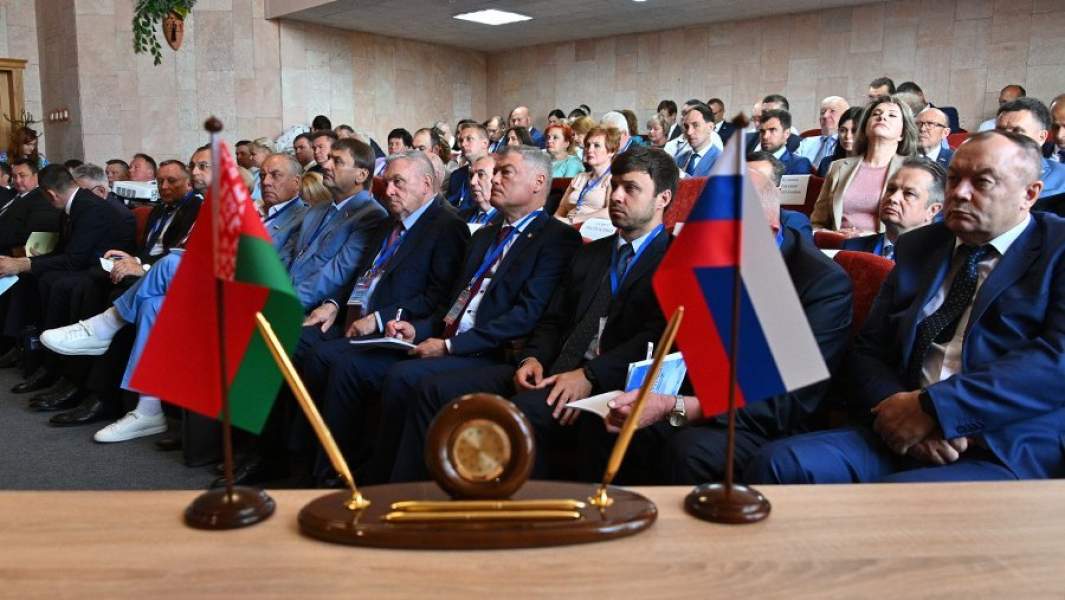 Участники IX Форума регионов России и Белоруссии в Гродно