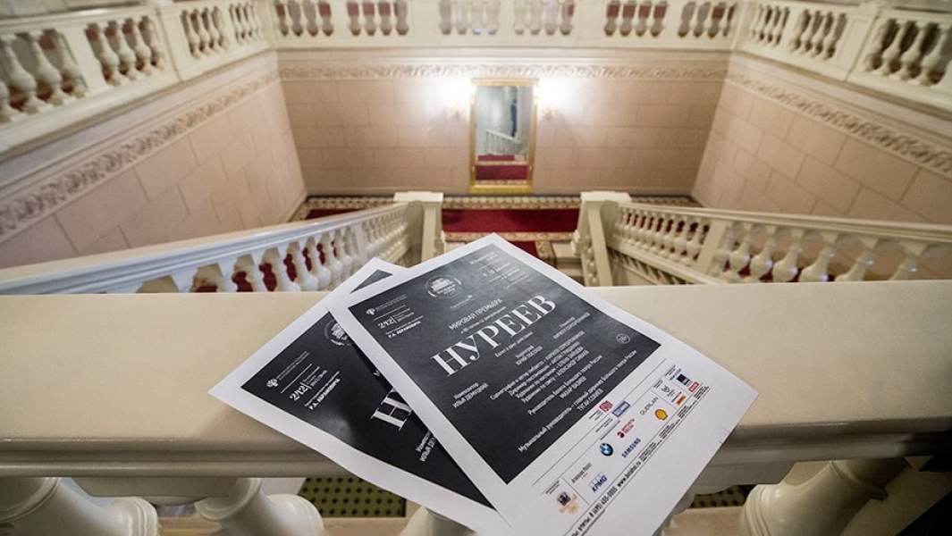  премьере балета "Нуреев" режиссера Кирилла Серебренникова, в фойе Большого театра