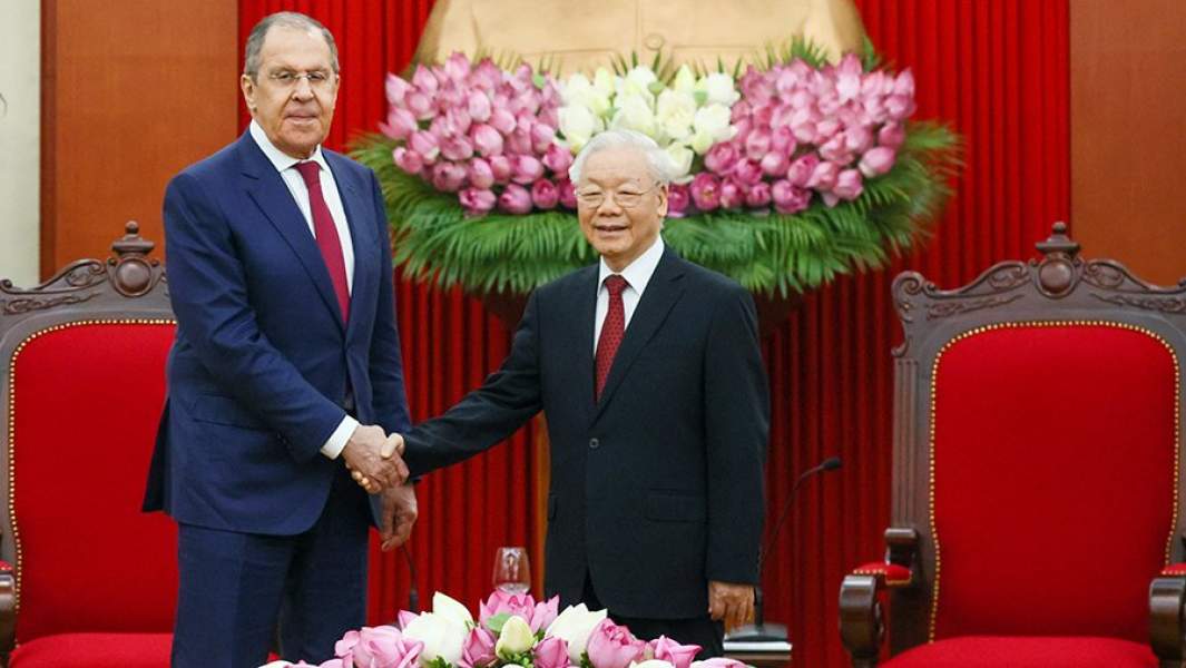 Сергей Лавров и генеральный секретарь ЦК Коммунистической партии Вьетнама Нгуен Фу Чонг