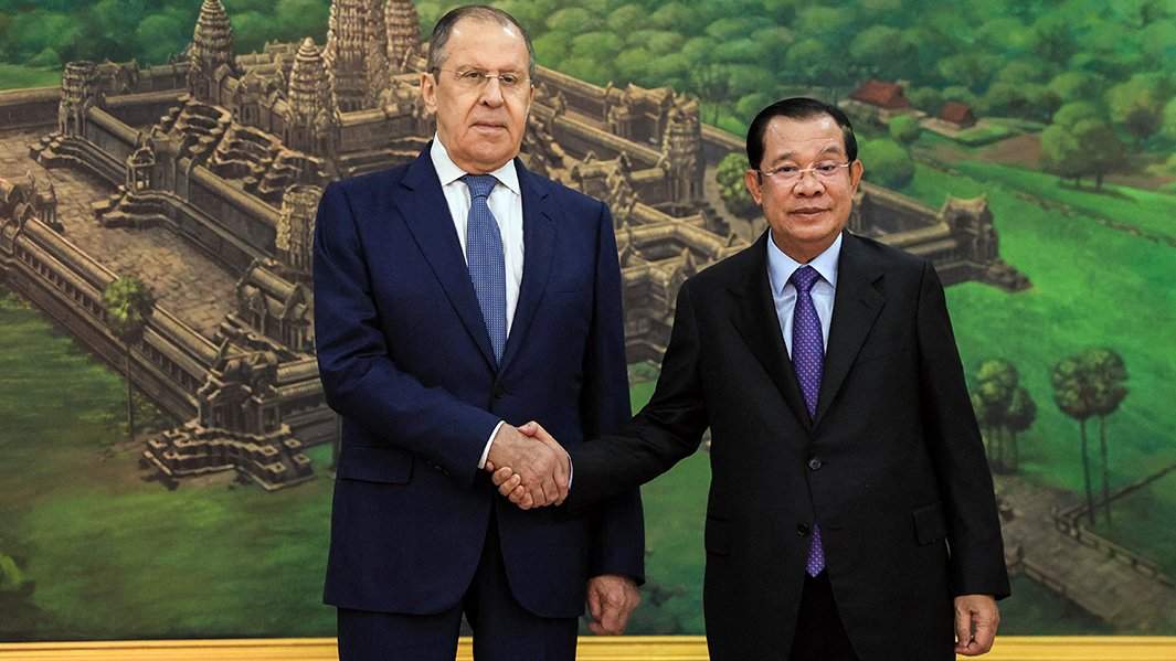Сергей Лавров на встрече с Премьер-министром Камбоджи Хун Сеном