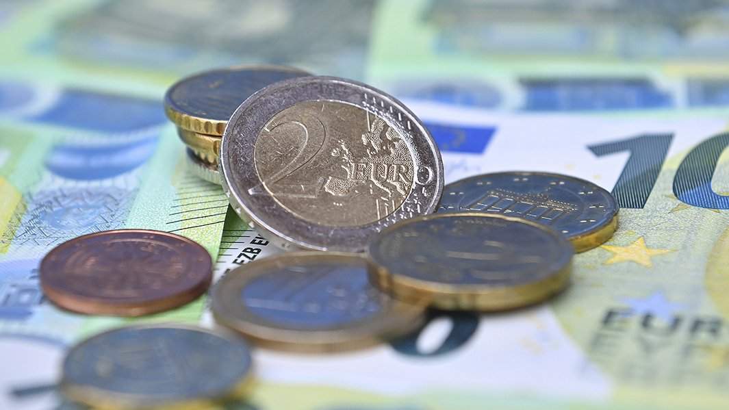 евро: купюры и монеты