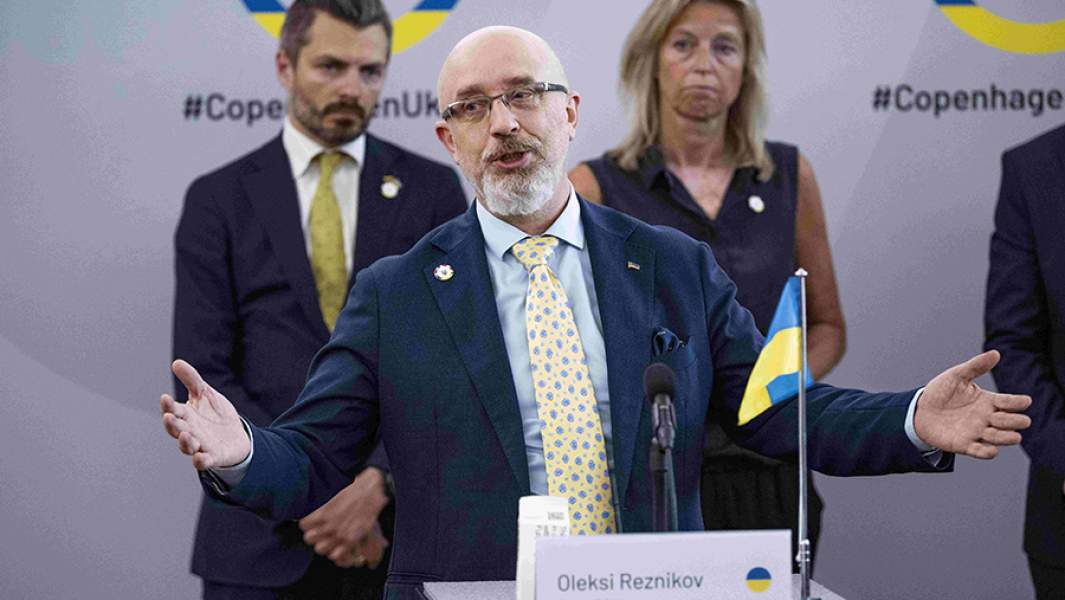 Министр обороны Украины Александр Резников на пресс-конференции во время своего визита в Данию