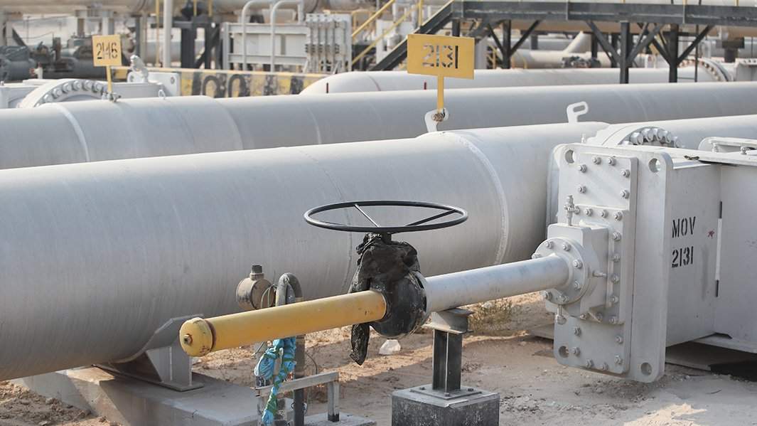 Нефтеперерабатывающий завод компании Saudi Aramco после атаки дронов в Саудовской Аравии