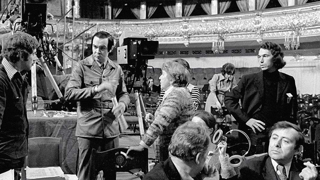 ������ �������� ������������� � ������������ ������������ �����������, ���������� ������� � ������� ������