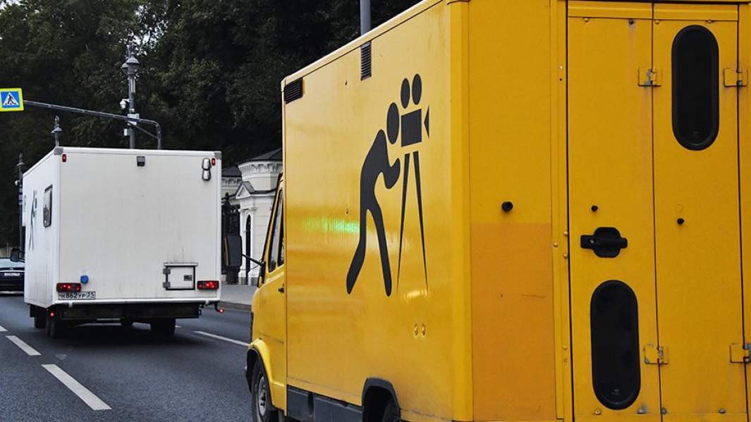 Машины киносъемочной бригады