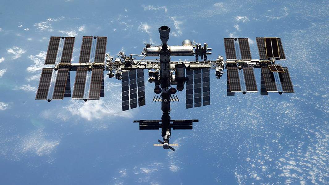 Фотография МКС в полной конфигурации российского сегмента