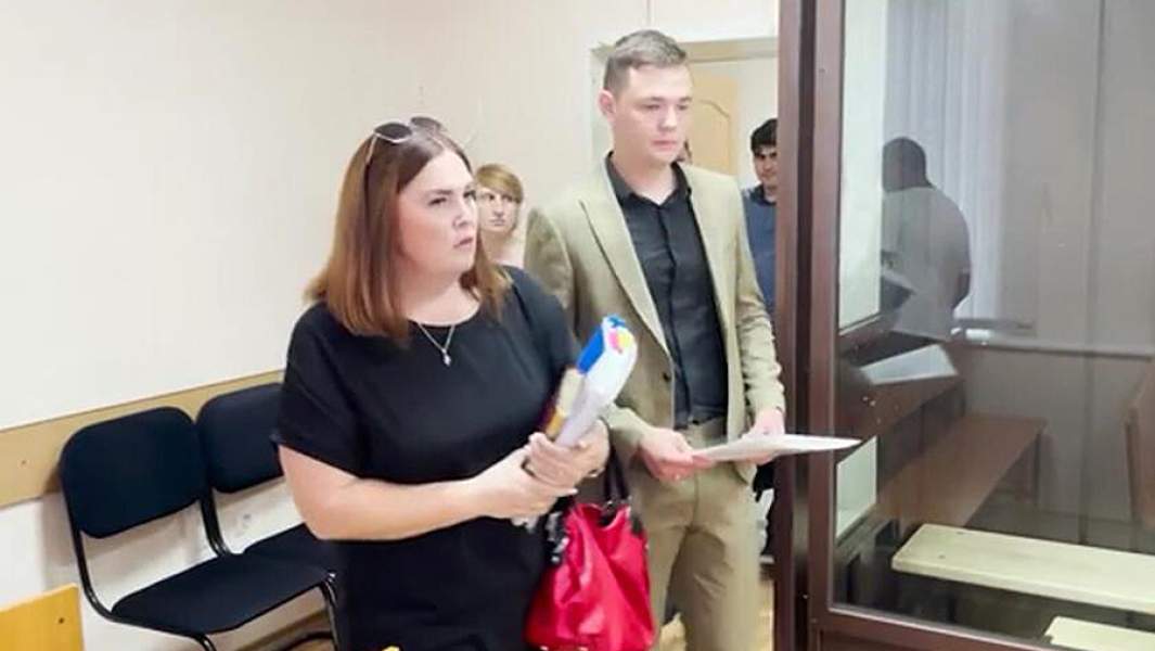 Игрок ХК «Феникс» Анвар Сулейманов в зале суда