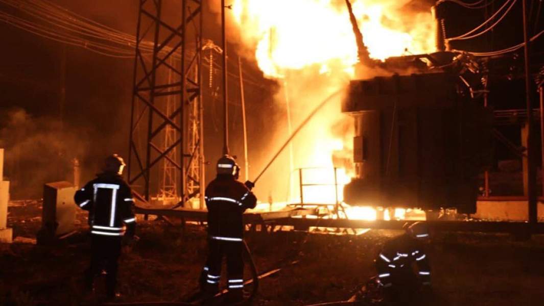 Пожар на украинской ТЭЦ-5 после удара ВС РФ