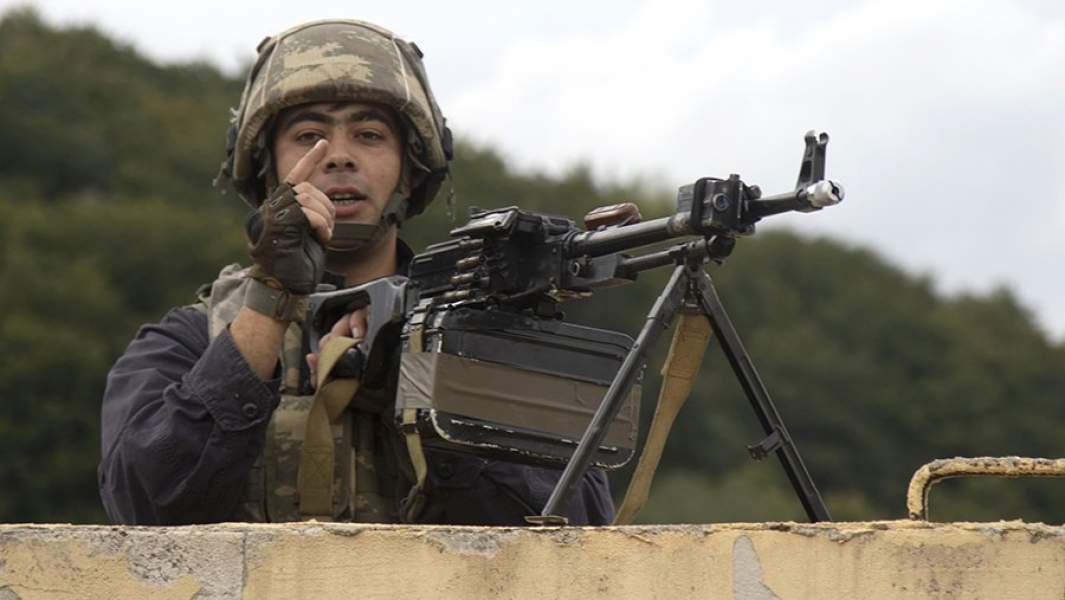 Солдат ВС Азербайджана