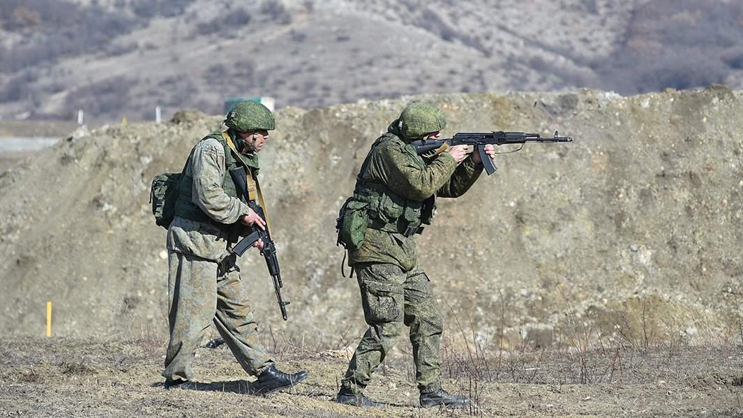 военные учения