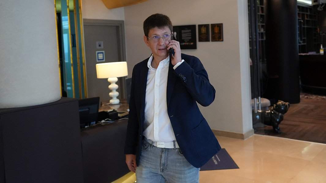 Николай Ларин