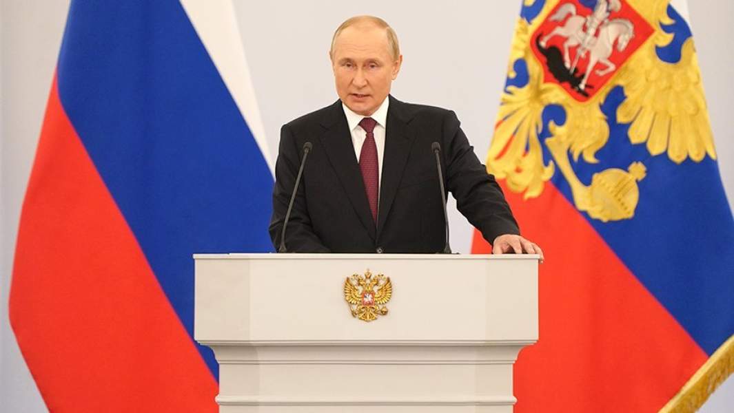 Президент РФ Владимир Путин выступает на церемонии подписания договоров о вхождении в Российскую Федерацию Донецкой и Луганской народных республик, Запорожской и Херсонской областей в Георгиевском зале Большого Кремлевского дворца