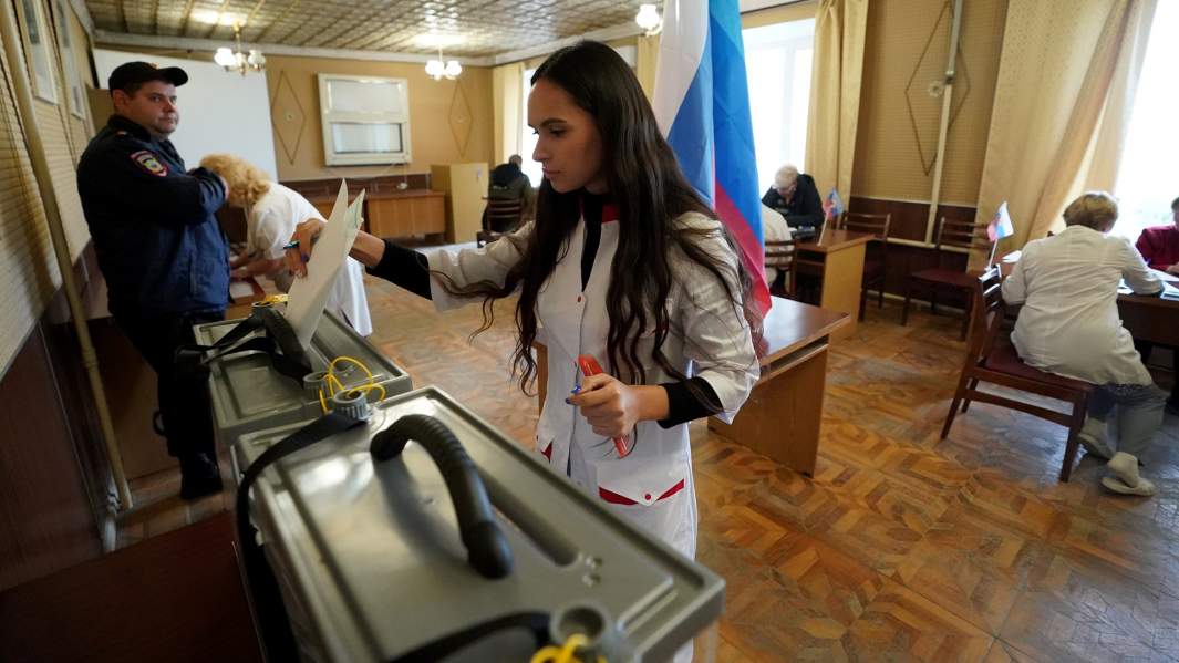 луганск голосование референдум