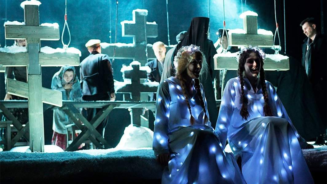 Спектакль «Русская война Пекторалиса» в театре О. Табакова