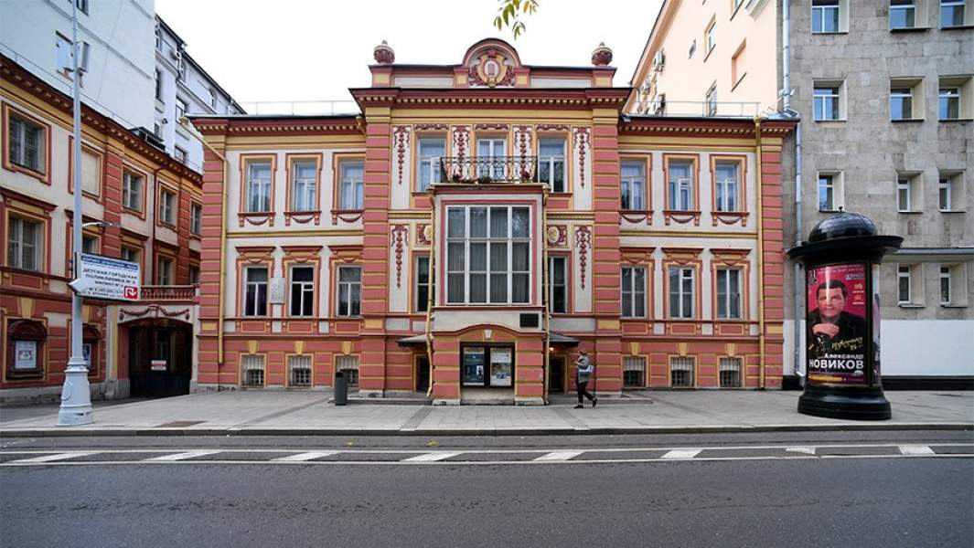 Здание Дома-музея М.Н. Ермоловой на Тверском бульваре в Москве