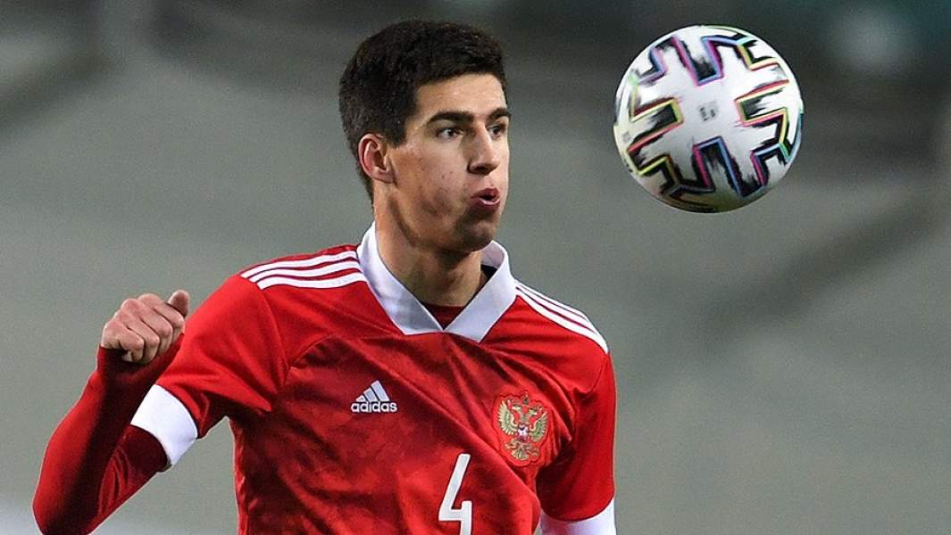 Иван Кузьмичев