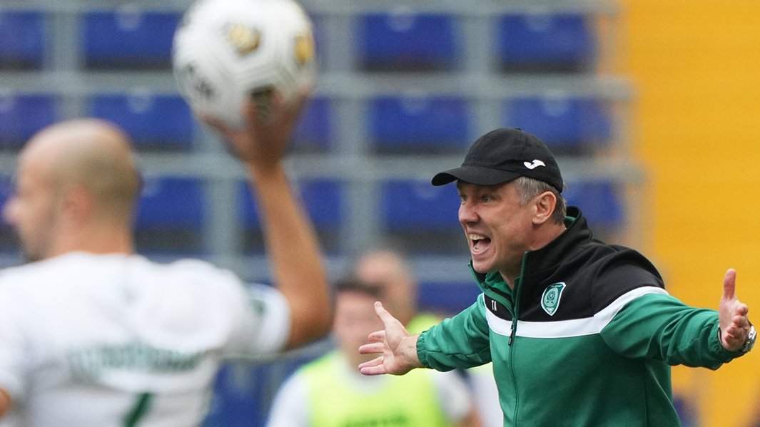 Главный тренер ФК «Ахмат» Андрей Талалаев в матче 6-го тура чемпионата России по футболу среди клубов Премьер-лиги сезона-2022/23 между ПФК «ЦСКА» (Москва) и ФК «Ахмат» (Грозный).