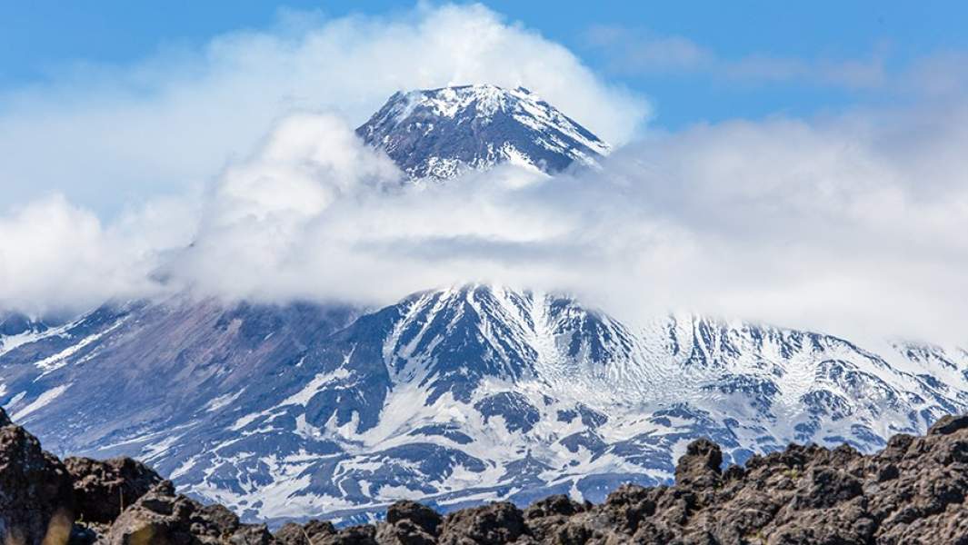 Вид на Ключевской вулкан, высота которого составляет 4750 метров