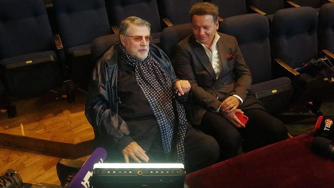 Александр Ширвиндт и Александр Олешко на открытии сезона Московского академического Театра сатиры