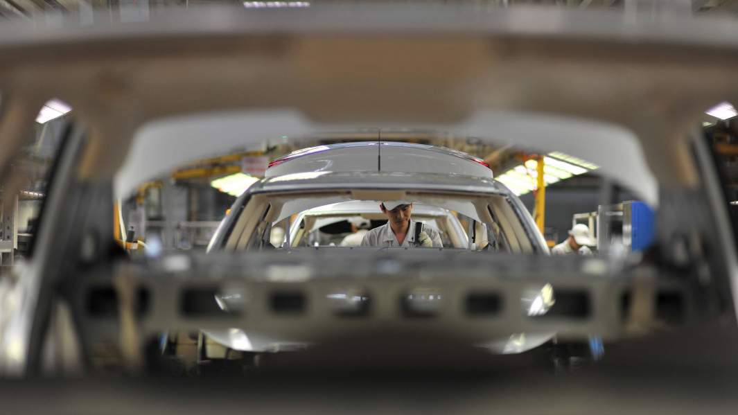 автомобильный завод