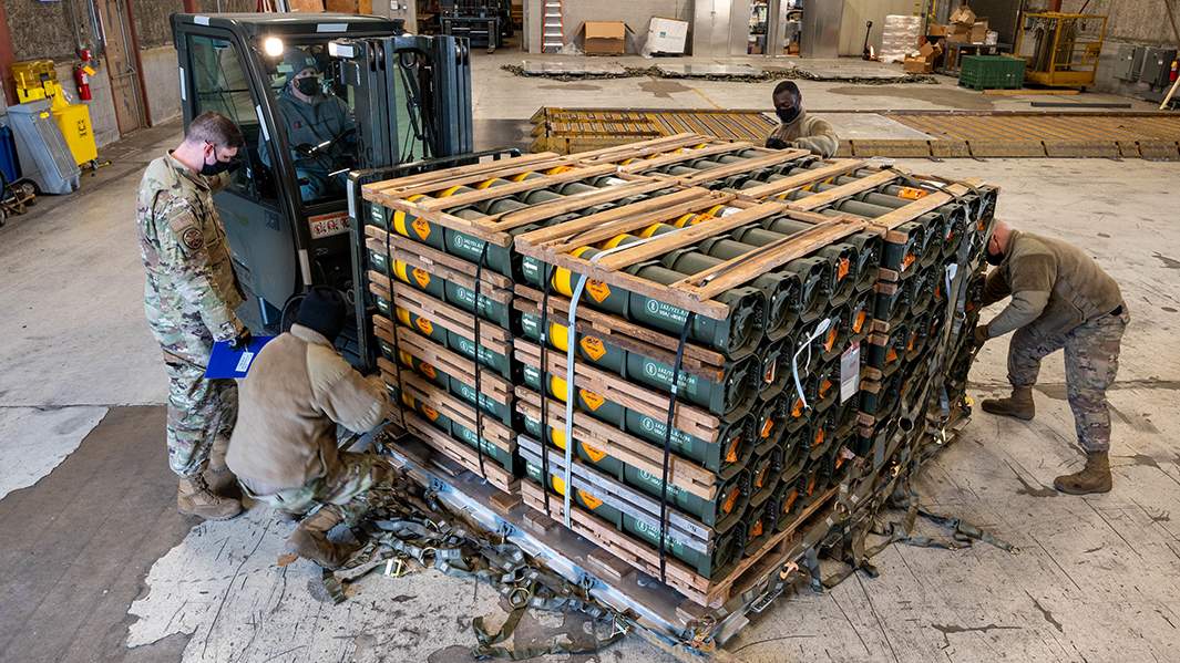 сша оружие поставки украина сво