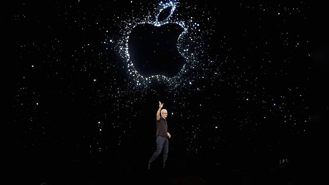 Генеральный директор компании Apple Тим Кук на презентации новых продуктов 