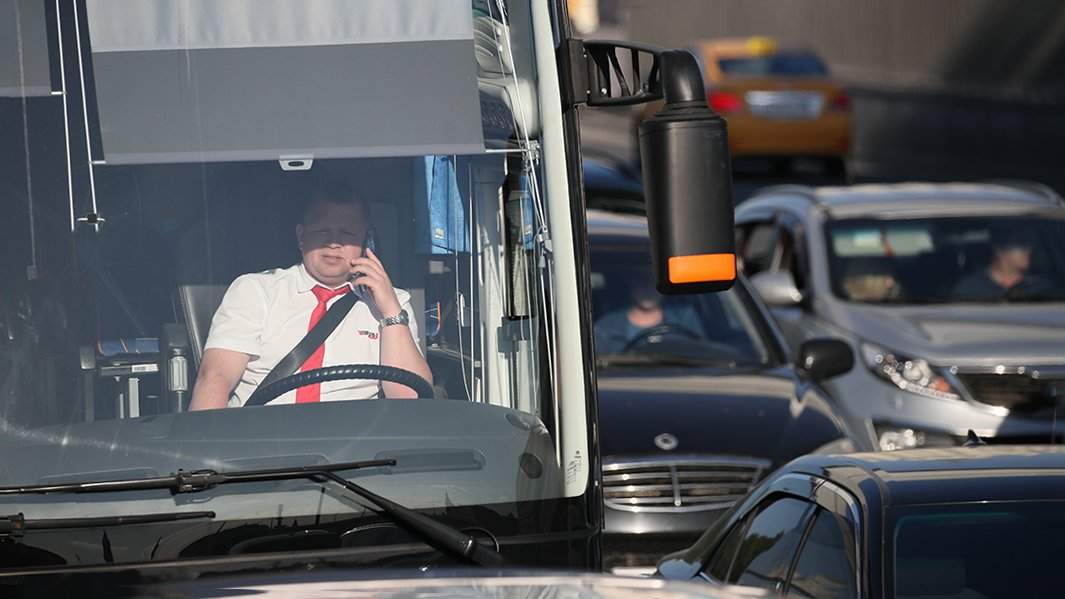 пробка автомобили