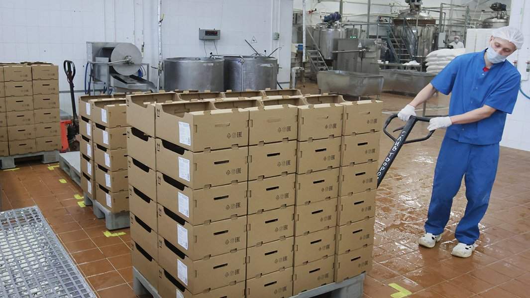 коробка  молоко