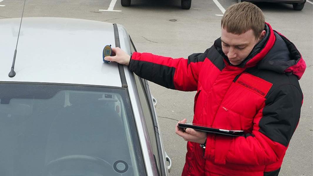 автомобиль 